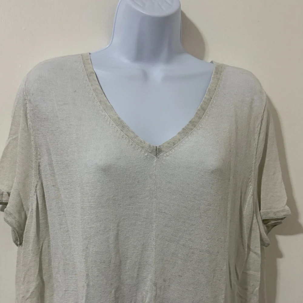 Eileen Fisher Tri-Blend Cream-Gray V-Neck Short Sleeve Top - Picture 2 of 15